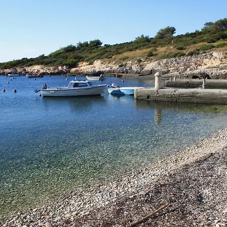 With Parking Space Rukavac, - 13337