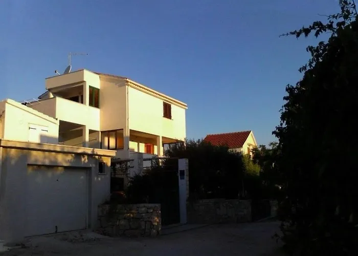 With Parking Space Rukavac, - 13337 Apartment